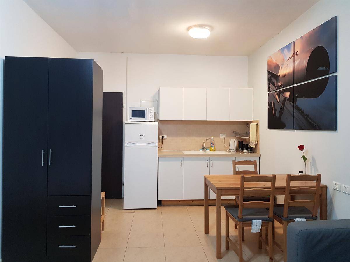 דירות רוטשילד Petach Tikva Εξωτερικό φωτογραφία